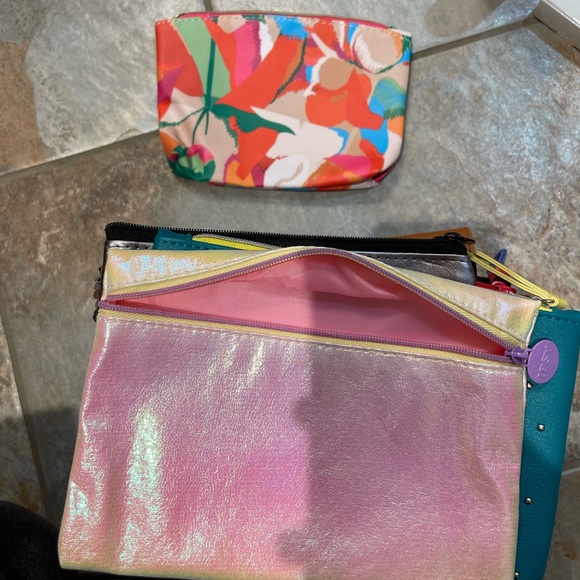 IPSY bag bundle!! 25 never used IPSY bags!! - Picture 7 of 9